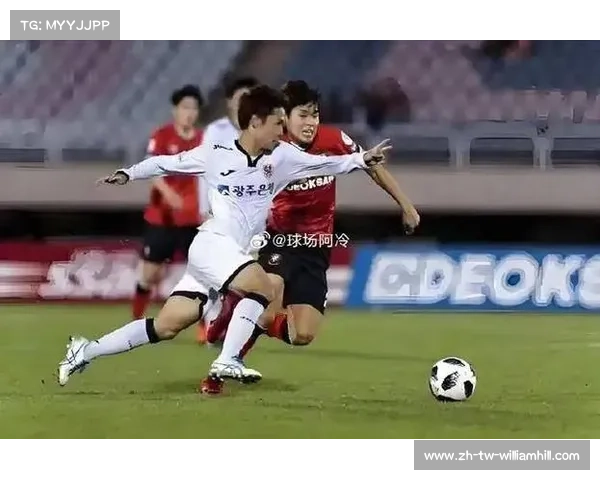 全北现代客场3-0完胜江原 FC 蒂亚戈梅开二度闪耀全场 全北现代客场3-0完胜江原 FC 蒂亚戈梅开二度闪耀全场